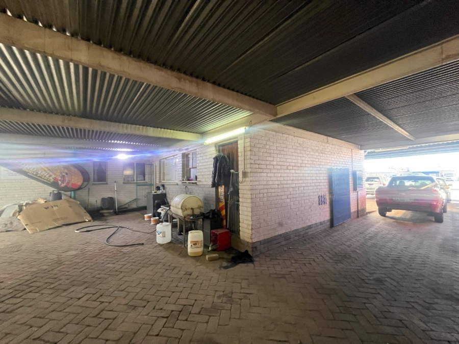 Commercial Property for Sale in Oranjesig Free State